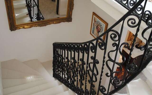 Santa Marija House