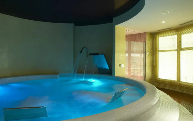 NH Gran Hotel Casino Extremadura