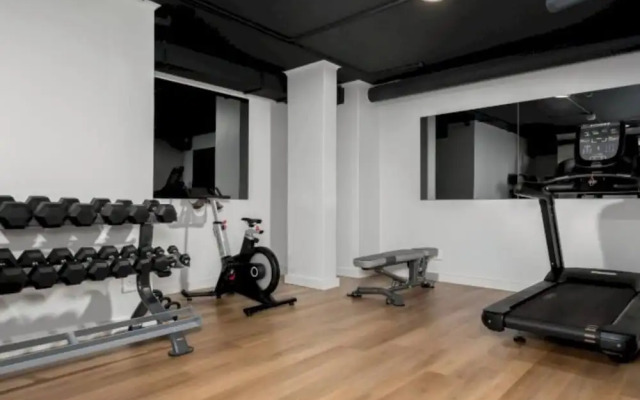 Stylish City Apartment