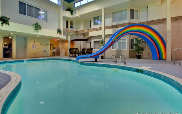 Holiday Inn Express Red Deer by IHG