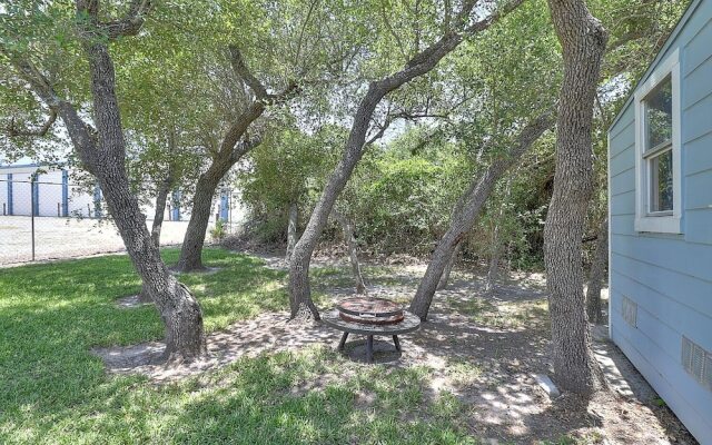 Seashell Memories 2 Bedroom Home by RedAwning