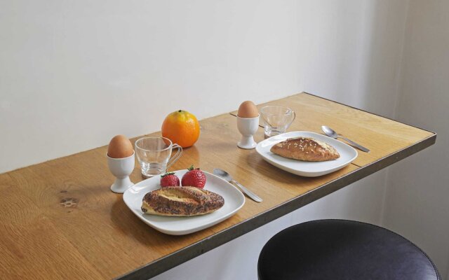 Comfortable Parisian Home 2mins From Metro Line 7