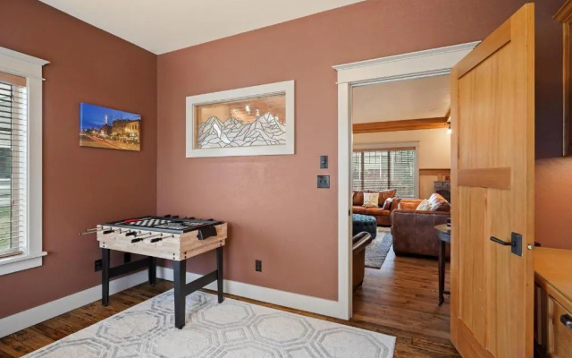 Awbrey-Ac-By Dt-4Br/2.5Ba