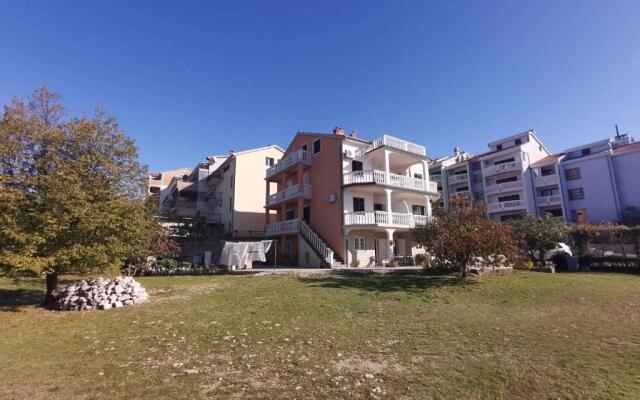 Apartment in Crikvenica 40977