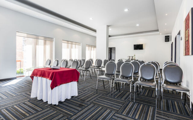 Travelers Apartamentos & Suites Condominio Plenitud