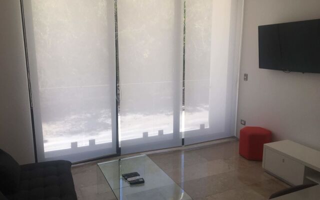 Menesse On the Beach Apartment 4