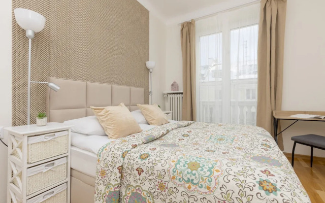 Apartment Mochnackiego Warsaw by Renters