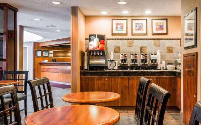 Quality Inn Auburn Hills - Detroit North