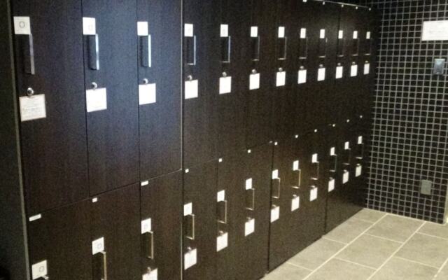 HEARTS Capsule Hotel & Spa HAKATA