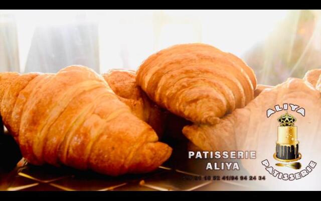 Les Collines