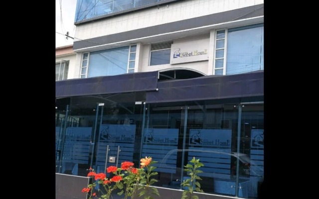 Sweet Home Hotel