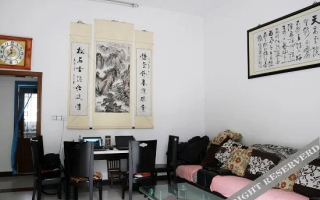 Shendu Canglongwan Hostel