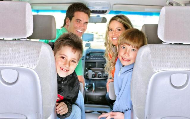 Country Inn & Suites by Radisson, Minot, ND