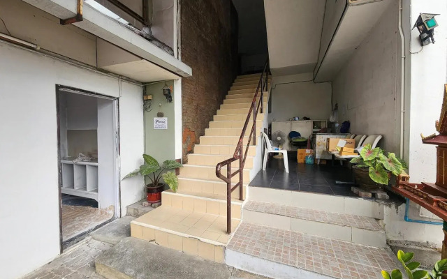 Freesia Guesthouse Suvarnabhumi