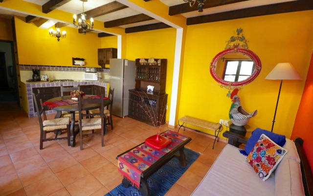 Casa Mia Suites