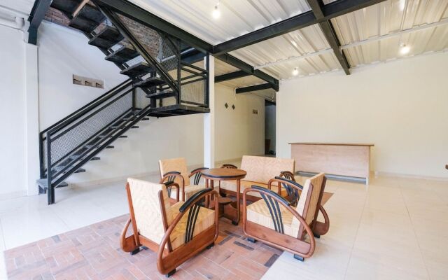 Andongkoe 64 Salatiga by OYO Rooms