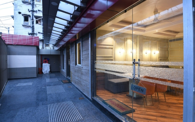 Fabhotel Prime Urban Cliff