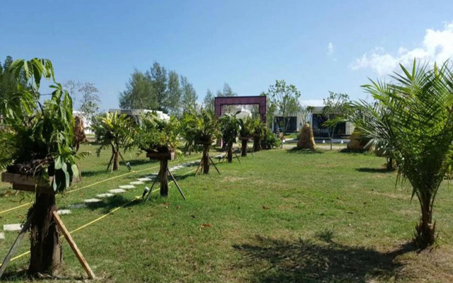 Yamadaya Beach Resort