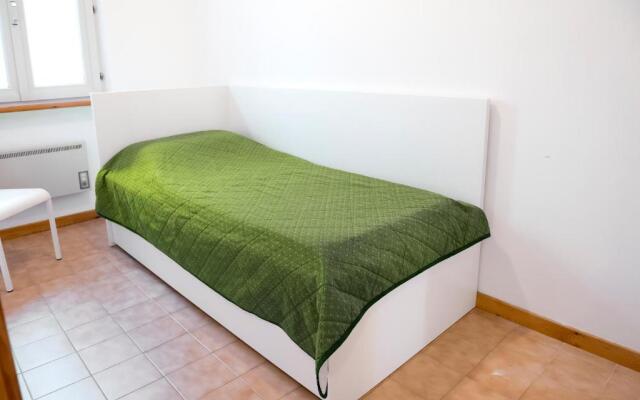 M126 - Marcelli, trilocale fronte mare in residence con piscina