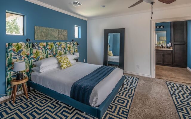 3BR Home - Private Pool - Garage by WanderJaunt