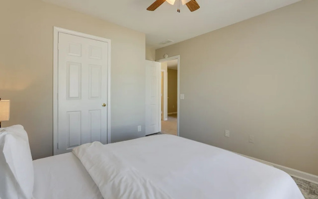 Stone Mountain Vacation Rental With Deck!