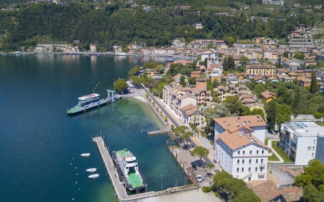 Villa Besana at 200 mt From Lake