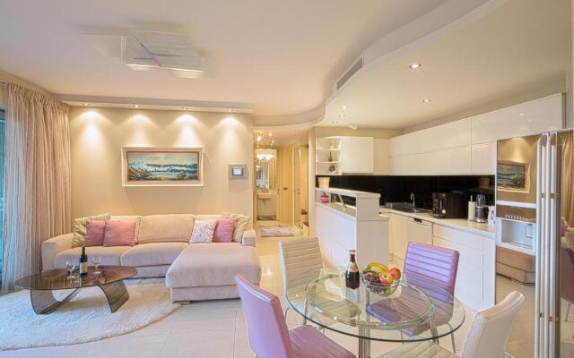 Premier LUX apartment