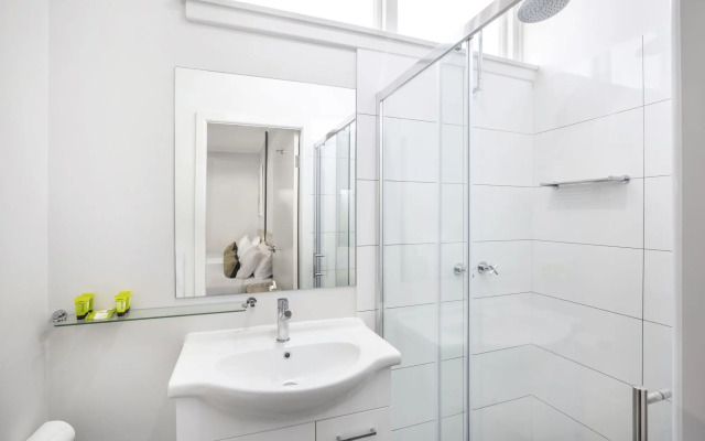 Nightcap at Hume Hotel