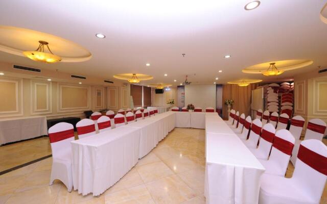 A25 Luxury Hotel