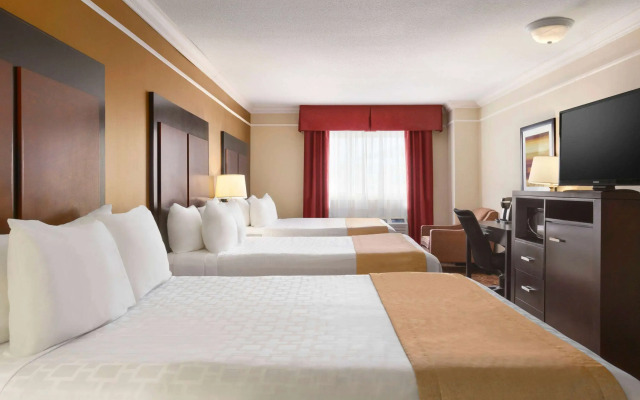 Travelodge by Wyndham Meadow Lake