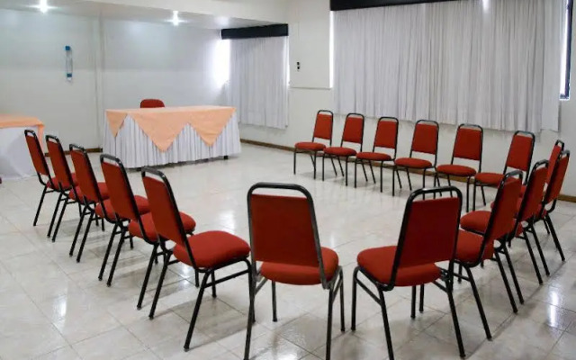 Sol Plaza Apartments