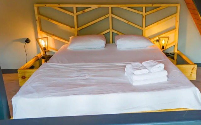 Adesa Bungalow Hotel