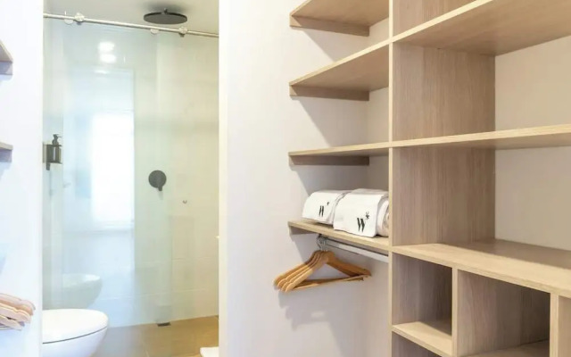 Perfect 3 BR w/ Balcony in Laureles Medellín