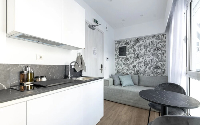 Phaedrus Living Deluxe Kriel Suites 002