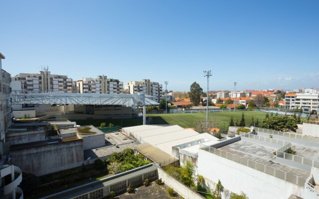 Figueiroa Apartments