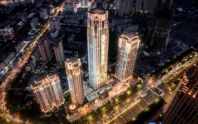 Ya Hotel (Haikou Riyue Square Duty Free Shop)