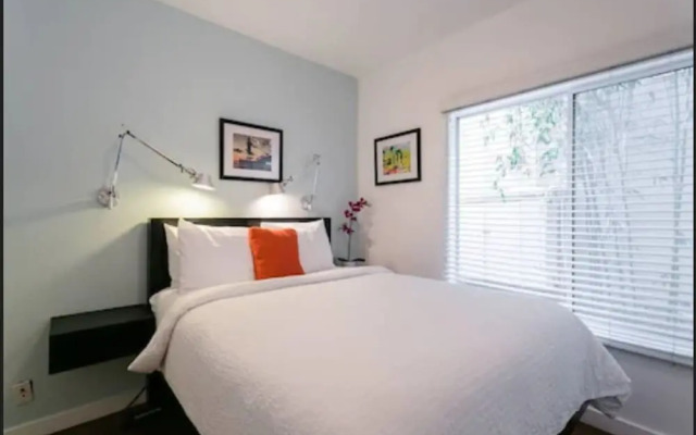 Venice Beach Vacation Condos