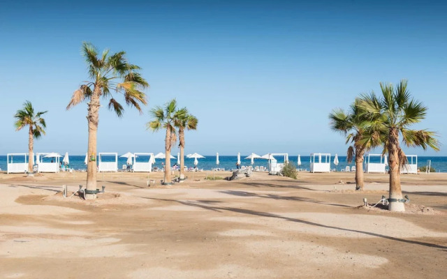 Xuru Stays I Modish & Magnific 2bdr @ Mangroovy Pool & Beach Access