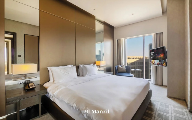 Manzil 3BR with pool near Dubai Frame