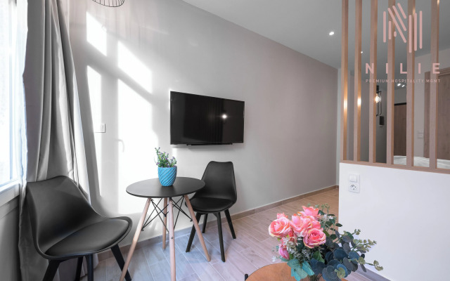 V1 Boutique Residences, Nilie Hospitality MGMT