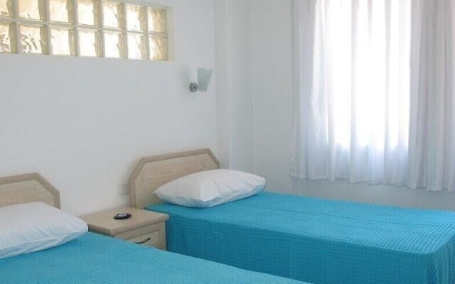 Villa CED1 by JoyLettings