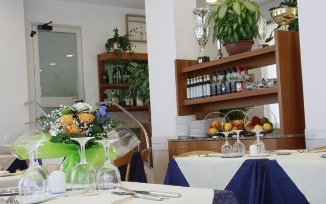 Albergo Ristorante Ideal