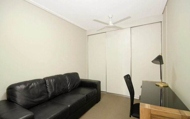 Property Vine - Dalgety Apartments