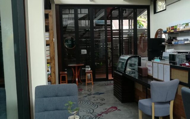 Aiims Tales Canal Boutique House