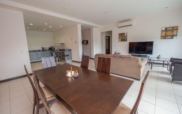 Jaco Bay Beach Condo 401