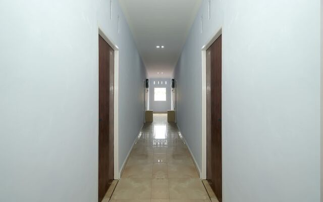 OYO 2049 Tassa Kost Syariah