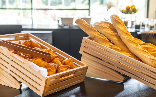 Ibis Marseille Marignane Technopole