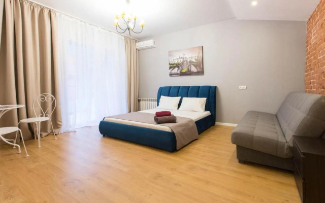 Studio near metro Pushkinska, Universytet - Mayakovskogo str. 5-3