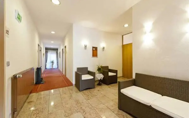 Garni Hotel Schumacher