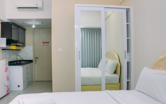 Comfy With Modern Style Springlake Summarecon Studio Apartment